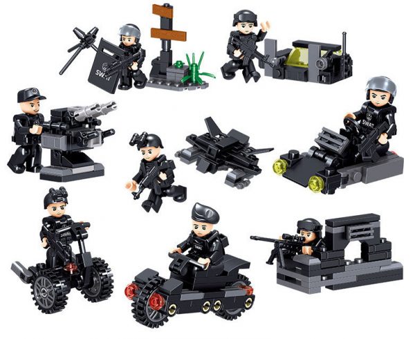 ZHEGAO QL0250 8 combinations of special police assault vehicles 0
